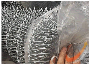 鍍鋅勾花網(wǎng)卷裝塑料袋