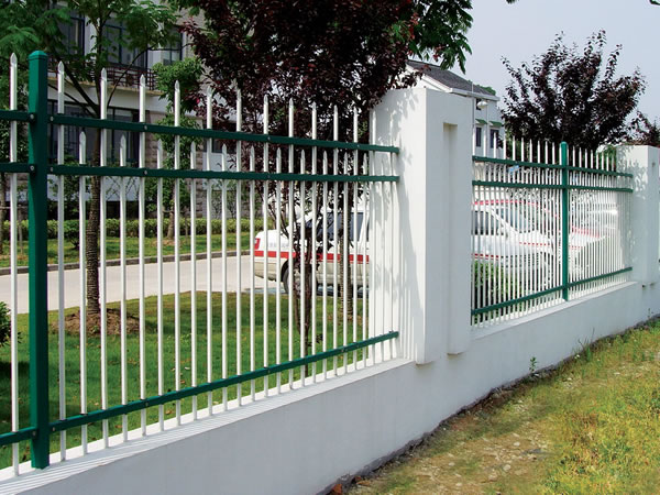 B型鋅鋼護(hù)欄