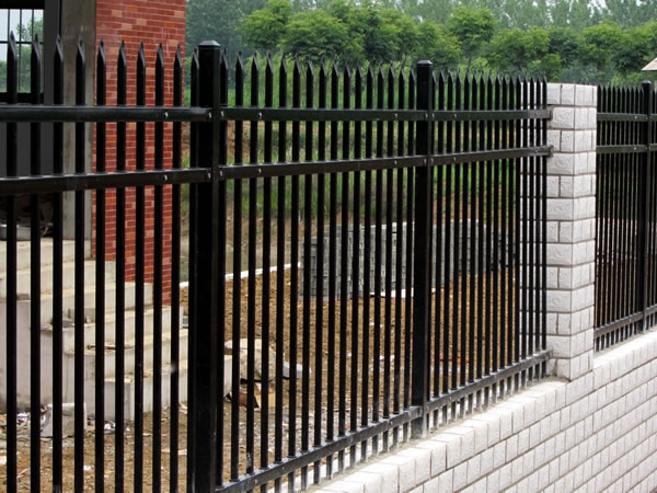 B型鋅鋼護(hù)欄